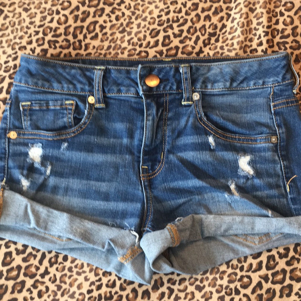 American Eagle Midi Super Stretch Blue Jean shorts